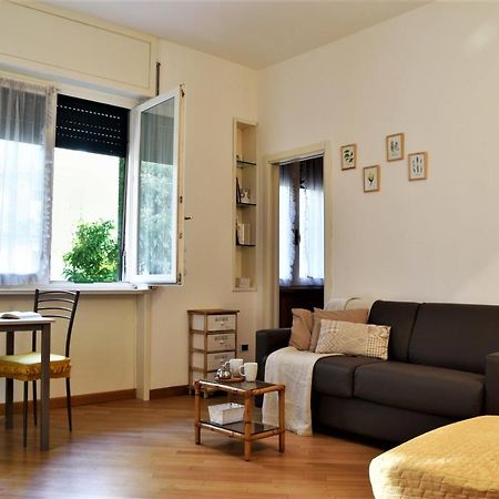 Martesana Studio Flat Close To Yellow Metro Милано Екстериор снимка