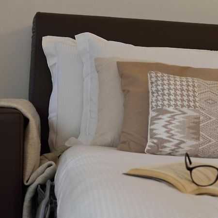 Martesana Studio Flat Close To Yellow Metro Милано Екстериор снимка