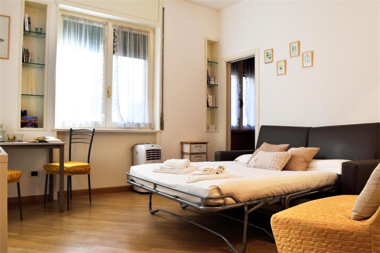 Martesana Studio Flat Close To Yellow Metro Милано Екстериор снимка