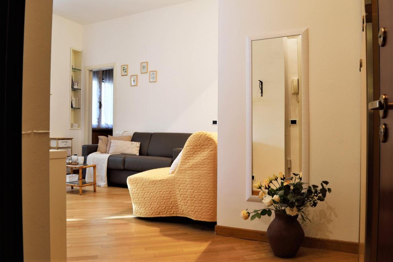 Martesana Studio Flat Close To Yellow Metro Милано Екстериор снимка